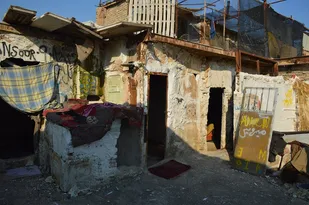 تخلیه انبارهای دپوی ضایعات در روستای زمان آباد