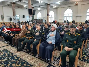 غبارروبی گلزار مطهر شهدای نجف آباد به مناسبت آغاز دهه فجر