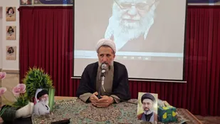 &nbsp;ترویج معارف اسلام ناب، راه مقابله با هجمه فرهنگی دشمن است