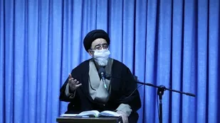 روابط عمومی از ابزارهای قوی مدیریت افکار عمومی است