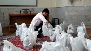 آماده سازی بسته&zwnj;های معیشتی به همت حوزه فجر ناحیه مرکزی یزد