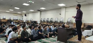 برگزاری کارگاه آموزشی سلامت روان و احیای قلبی در مدرسه پسرانه نور بندرعباس