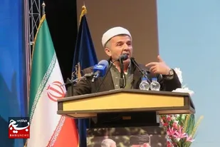 بسیجیان و سرداران سپاه از فروتن&zwnj;ترین و با اخلاص&zwnj;ترین افراد هستند