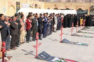 برگزاری آیین مهمانی لاله ها در لردگان