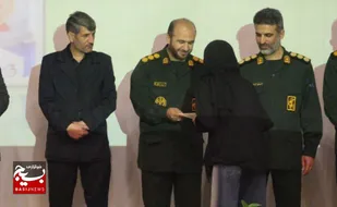 تجلیل از نخبگان علمی و ورزشی در شهرستان اشتهارد