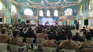 نماز مکتبی تربیتی برای ساخت انسان، خانواده، مسجد و حکومت اسلامی است&nbsp;