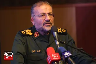 سردار سلیمانی: گروه&zwnj;های جهادی، نیرو&zwnj;های میدانی پیشرفت کشور هستند