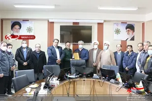 تجلیل بسیجیان بخش ریخته گری ماشین سازی از کادر درمان بیمارستان شهید محلاتی
