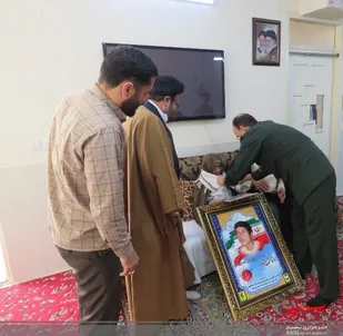دیدار با خانواده روحانی شهید محمدعلی قیصری