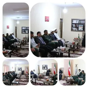 دیدار فرمانده و کارکنان و تعدادی از بسیجیان ناحیه مقاومت بسیج سپاه بندر خمیر با امام جمعه به مناسبت هفته بسیج