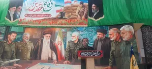 جهادگران، خیرین و خادمان مواکب در روستای مهر داورزن تجلیل شدند