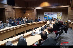 نشست رونمایی و نقد و بررسی مجموعه شعر &laquo;تحریر&raquo; در همدان