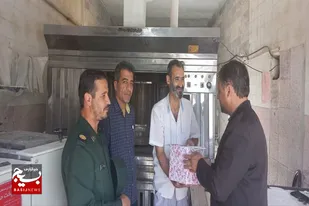 تقدیر از نانوایان صالح&zwnj;آبادی