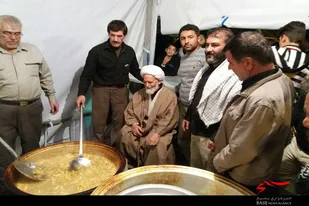 حضور امام جمعه همدان در ایستگاه صلواتی امام حسن مجتبی(ع)