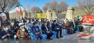 دهه فجر و در جوار شهدا