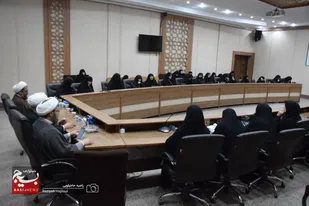 دهمین نشست مجمع بانوان فعال فرهنگی استان همدان