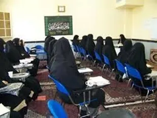 برگزاری دوره حفظ قرآن کریم بانوان در شهر گلستان
