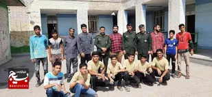 رنگ و نقش همدلی گروه جهادی بر مدارس گتوند