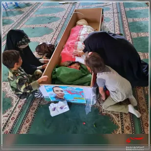 وداع جانسوز همسر و فرزندان با شهید مدافع حرم سردار سعید مجیدی