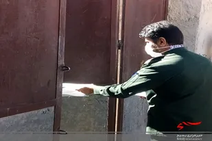 توزیع ۱۵هزار ماسک و بروشور در بین مردم خاش