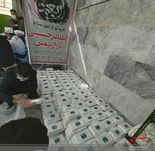 توزیع ۲۰۰۰ پرس غذا بین نیازمندان شیروان