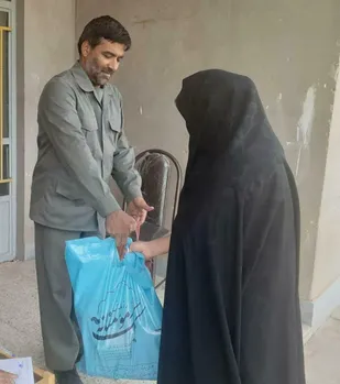 رزمایش همدلی و کمک مومنانه دریزدان آباد زرند همچنان ادامه دارد