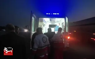 برخورد نیسان و پژو در محور شوش_اندیمشک/ امدادرسانی هلال احمر به مصدومان