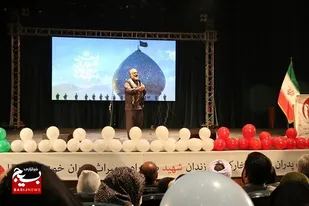 تکریم پدران آسمانی در آیین &laquo;ستاره&zwnj;های شهر&raquo; / همراه با اجرای متفاوت خوانندگان به پاسداشت میلاد حضرت علی (ع)