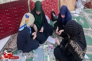برگزاری کلاس خیاطی و مرواریدبافی طرح جوانه&zwnj;های صالحین در پایگاه حنانه