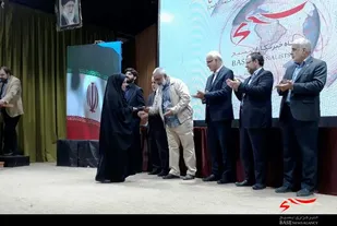 تجلیل از خبرگزاری بسیج همدان در همایش ملی باشگاه خبرنگاران بسیج