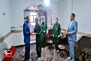 مسئولان سرخه با کارگران و فرهنگیان دیدار کردند