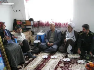دشمن در تلاش است چهره روحانیت را خدشه دار کند