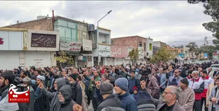 &nbsp;گزارش تصویری از راهپیمایی مردم گناباد در اعتراض به حملات وحشیانه رژیم صهیونیستی