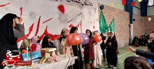 برگزاری مراسم جشن ولادت حضرت فاطمه زهرا(س)روز مادر در سالن  ورزشی سپاه راین