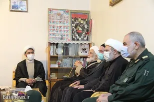 دیدار با خانواده شهدای روحانی مقدمه برگزاری کنگره شهدای روحانی