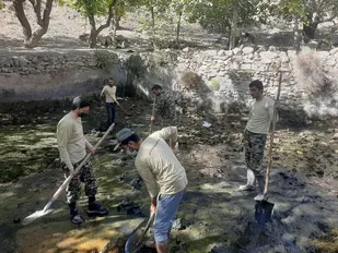 اردوی جهادی در روستای درند/اردوهای جهادی بهترین فرصت برای خودسازی ومحرومیت زدایی است