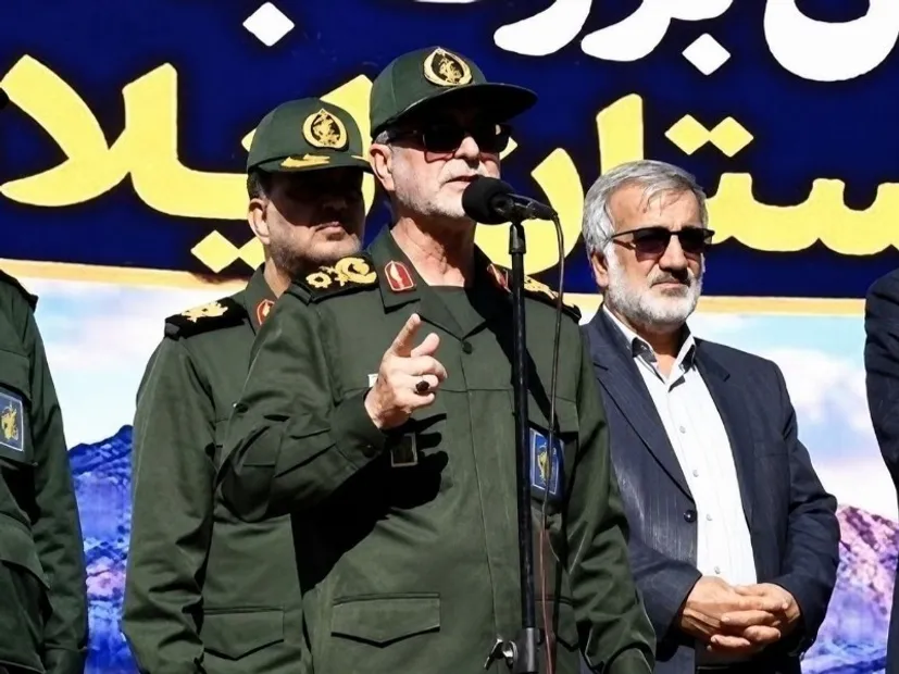 فرمانده سپاه امیرالمؤمنین (ع) استان ایلام گفت: حضور اقشار مختلف مردم در قالب گردان‌های سازمان‌یافته در قالب رزمایش جانفدایان ایران نشان از آمادگی و دفاع همه‌جانبه از کشور در برابر هرگونه تحرک دشمنان و معاندان داخلی و خارجی است.
