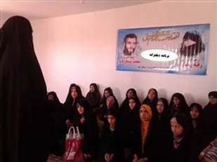 برگزاری کارگاه دخترانه با هدف توانمندسازی دختران در پایگاه&zwnj;های بسیج