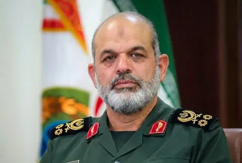 فرمانده کل سپاه درگذشت مرحومه فاطمه فلکیان، معروف به «ننه عصمت» را تسلیت گفت
