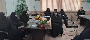 مسئول بسیج جامعه زنان گرمسار و فرماندهان پایگاه&zwnj;های مقاومت با فرماندهی سپاه ناحیه دیدار کردند