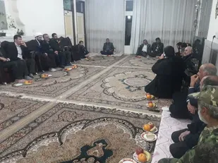 دیدار رزمندگان گردان 106 امام حسین علیه السلام با خانواده شهید والامقام محمدرضا سلطانی