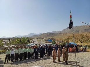 صبحگاه مشترک  در هفته مقاومت و آزاد ساری خرمشهر