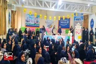 برگزاری جشن میلاد امام زمان (عج) در مدرسه&zwnj; انقلاب شهرستان ملایر