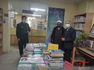 مسئول دفتر نمایندگی ولی فقیه سپاه ناحیه نظرآباد با مسئول کتابخانه های نظرآباد دیدار کرد