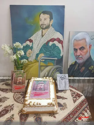 رونمایی از ترجمه کتاب تب ناتمام به زبان ترکی آذربایجانی