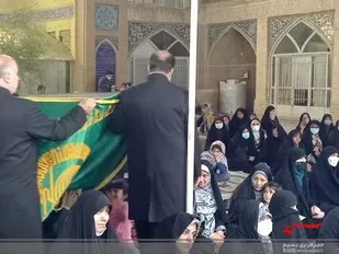 جشن موالید دهه کرامت در مسجدجامع شهرکرد