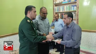 دیدار فرمانده سپاه شهرستان دیر با پیشکسوتان سپاه