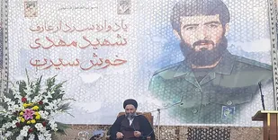 جلوگیری از مصادره شدن انقلاب از اهداف یادواره&zwnj;های شهدا است