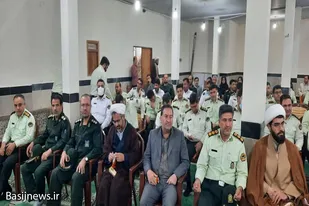 دیدار جمعی از نیروهای مسلح تویسرکان با امام جمعه این شهرستان