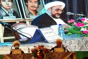 همایش فلسفه سیاسی حضرت امام خامنه ای(مد ظله العالی) در شاهین شهر برگزار شد